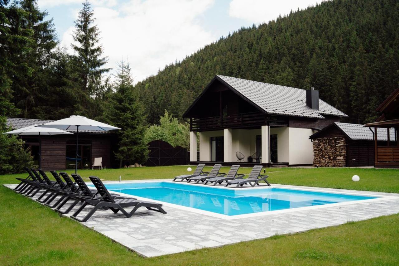 Vila Berghaus Bukoveľ Exteriér fotografie