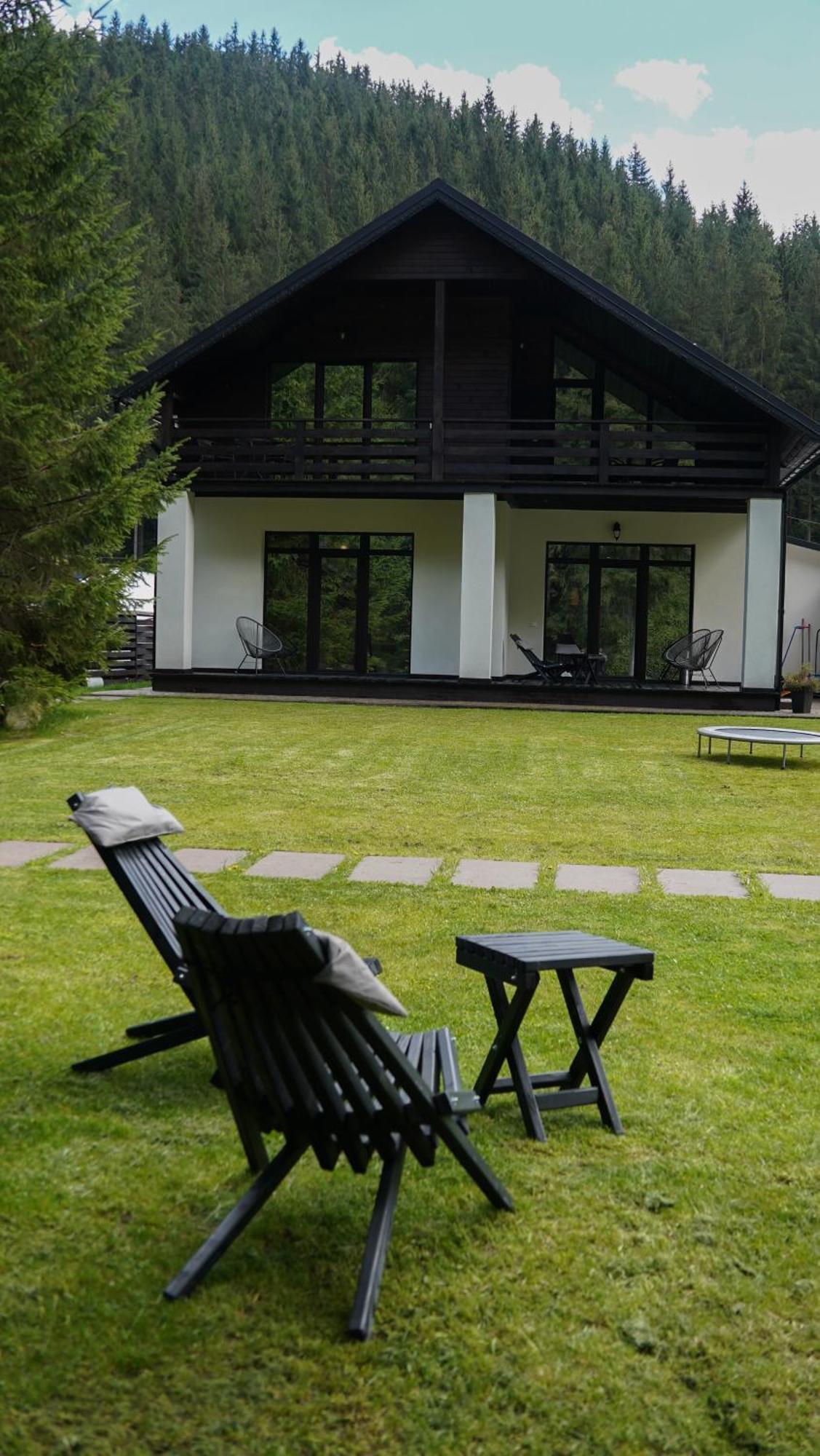 Vila Berghaus Bukoveľ Exteriér fotografie